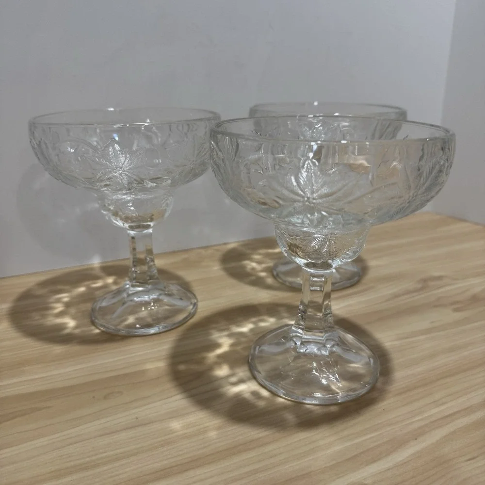 Set Of 3 Princess House Fantasia Poinsettia Margarita Glasses Embossed Floral Lg